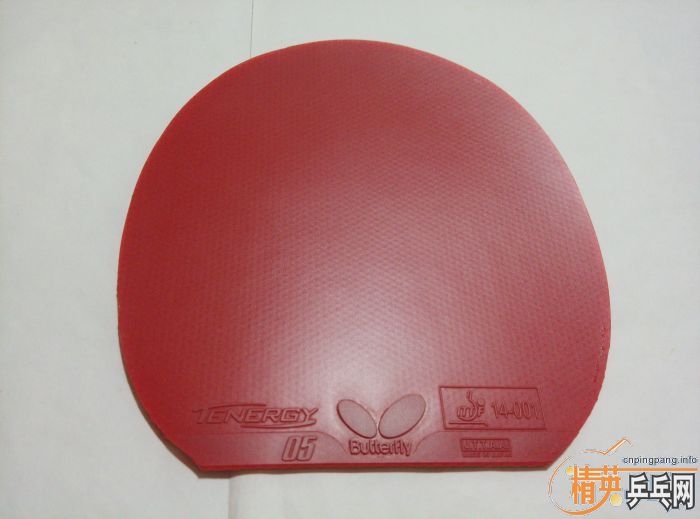 ��һ����2�εĺ�ɫT05����ɫ�ǳ��׽