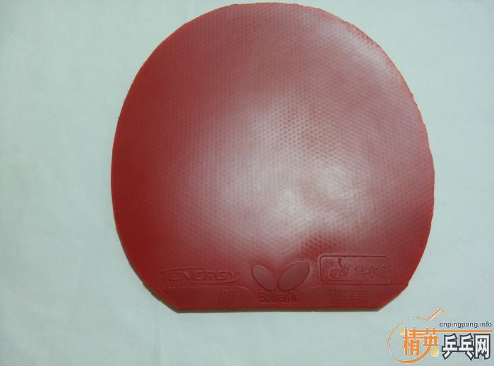 ��һ����2�εĺ�ɫT05����ɫ�ǳ��׽