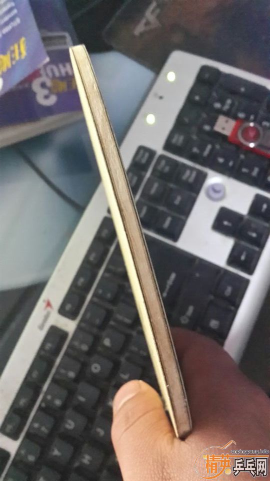 �л���������T5000�����ܲ����Σ�ԭװ���ӷ�α�뻹û�Ρ� �����޺��޴�ĥ����΢ʹ�úۼ���ϲ���칥��Ȧ׼��������