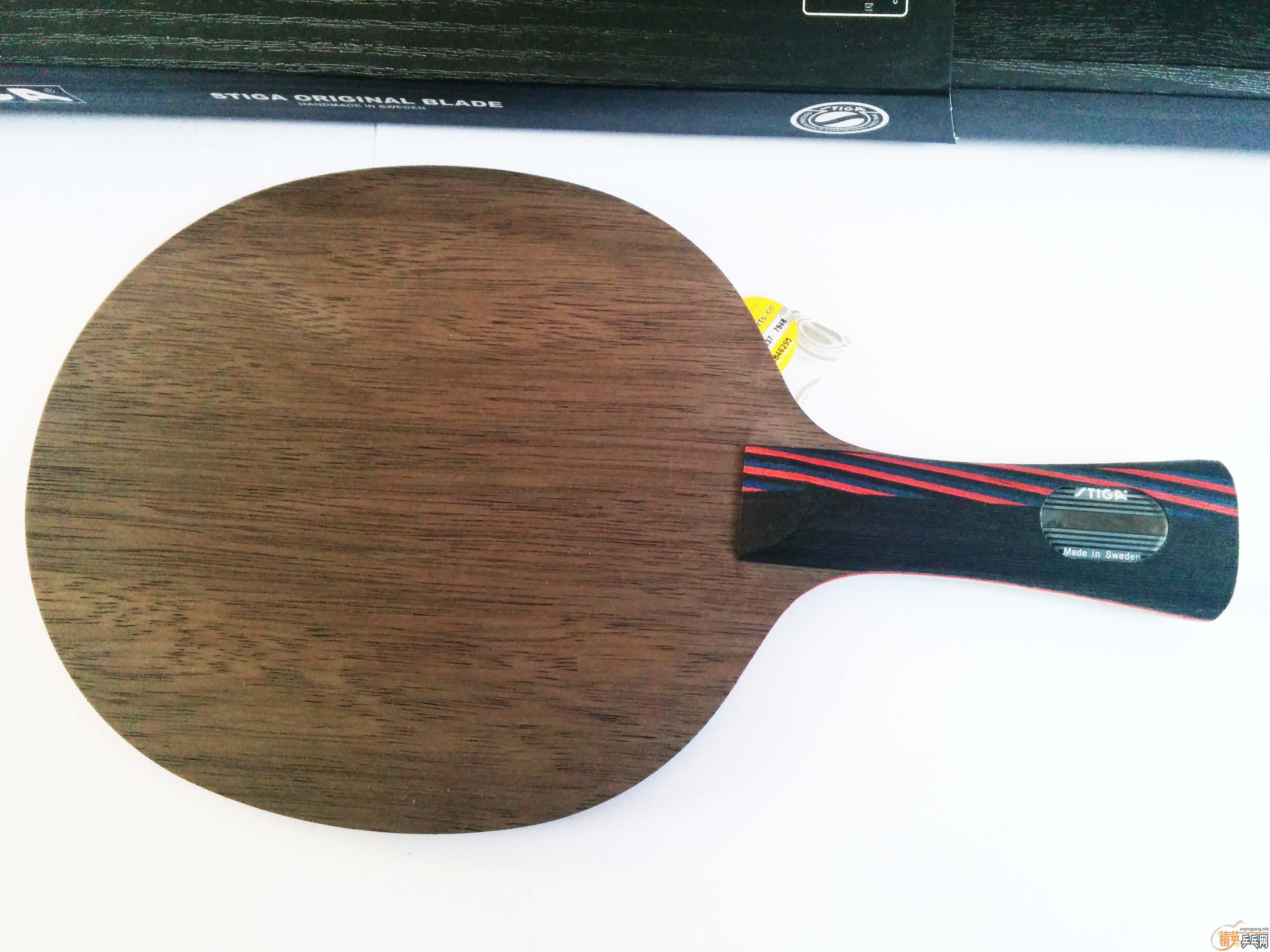 ��9.8��˹�ٿ����̼��CARBO 7.6 WRB����������