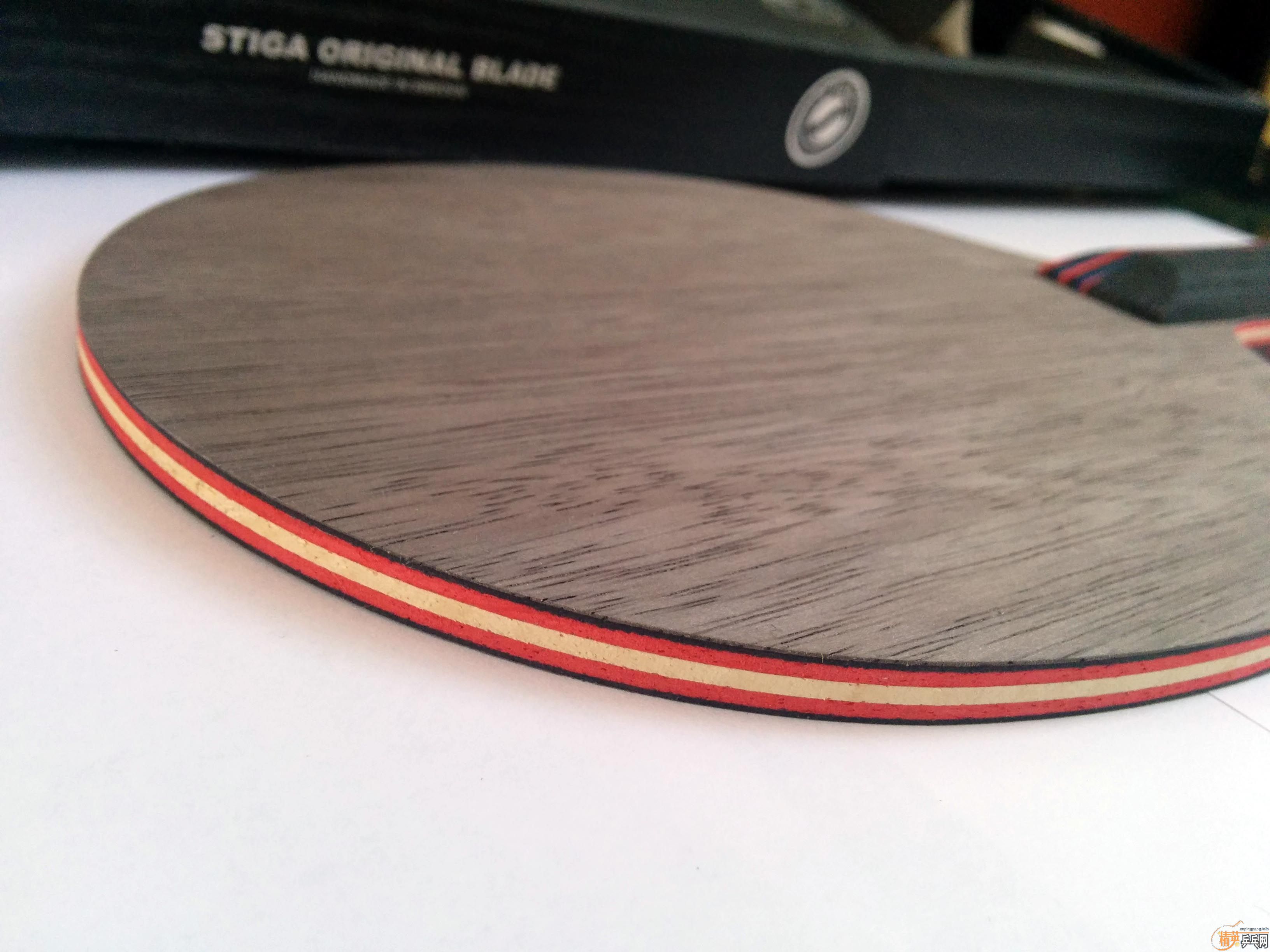 ��9.8��˹�ٿ����̼��CARBO 7.6 WRB����������