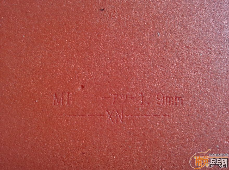 [ԭ��]  �����ѳ�һ�ź�ɫ1.9mm��T05.