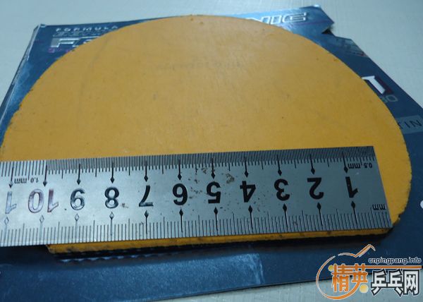 ���ѳ������׽������Ǻ�ɫ��һ���ɷHD��һ�����������רҵ��