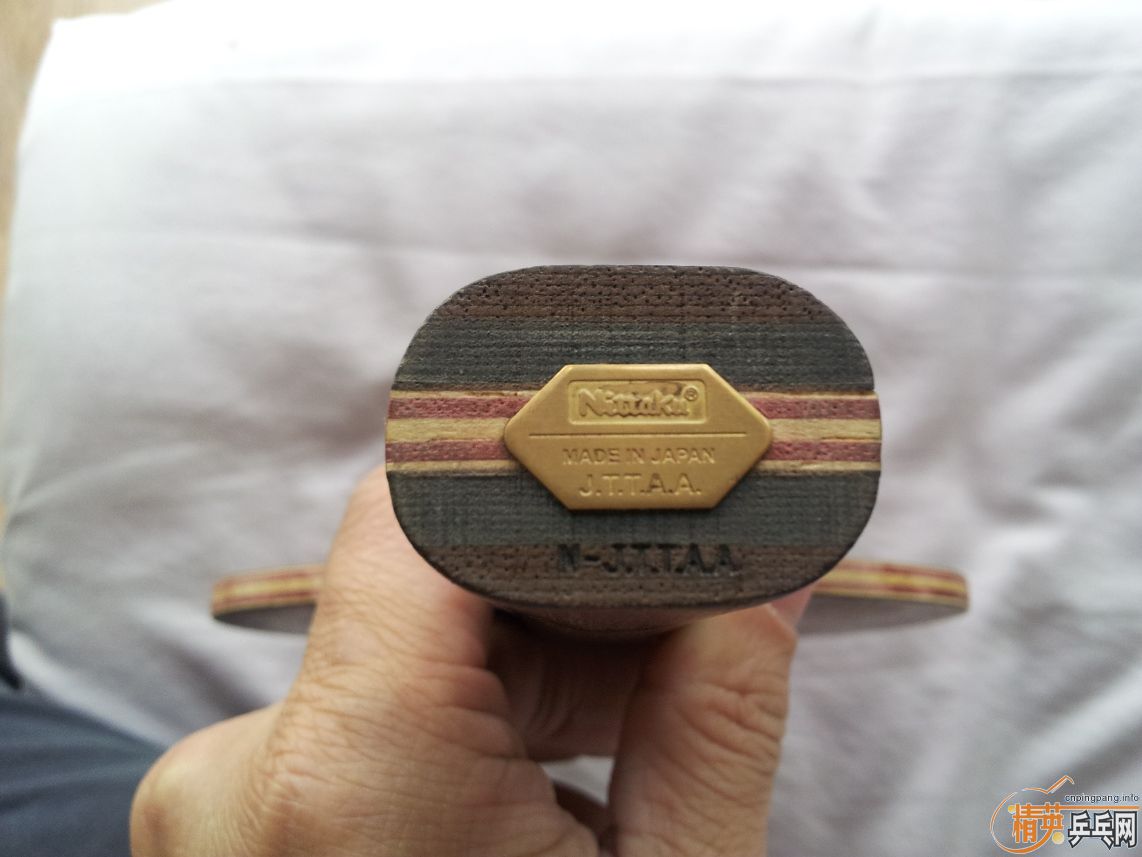 �������������DONIC ��ǡ��򣬺�����������װ�