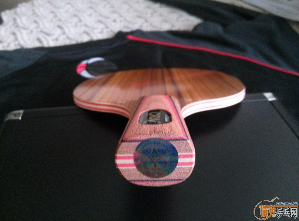 ���ѳ�˹�ؿ�CRW  ���װ壬�Դ����죹�������ʣ���ɫ��ͼ��