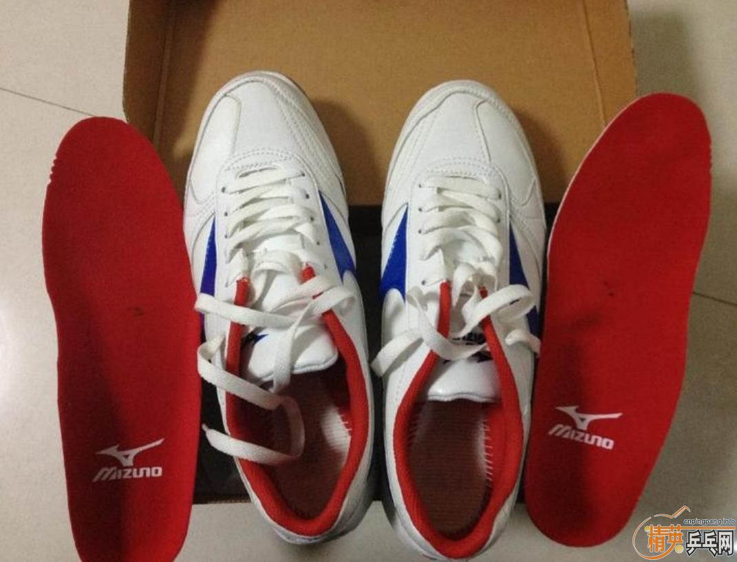 &&&&&&��һ˫40��255MM����Ũ9.9���˶�����Ь,�޺��𽺴��.ר���.******