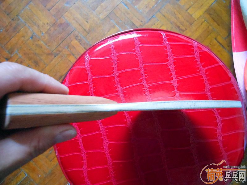 [ԭ��]��ֻ��һ��ͦ����˹��˹ֱ��84�ˡ���ɫ�Կ�