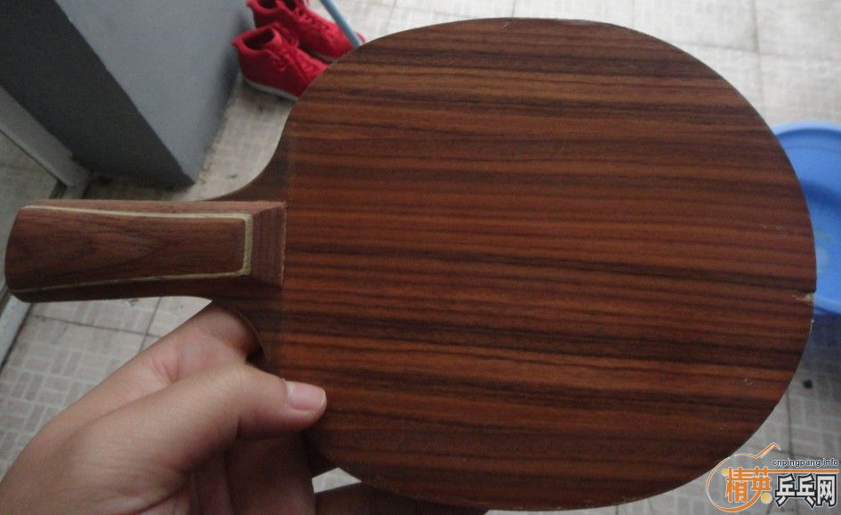 ����˹�ٿ�õ����װ�һ�����۸�450Ԫ��