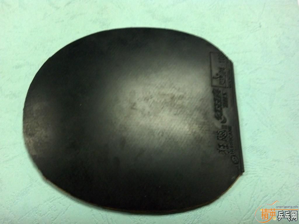 ��ֻ���һ����Сʱ�ĺ�ɫ��V�����к�ɫneoʡ�񣬺�ɫbaracuda��