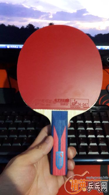 ������W7