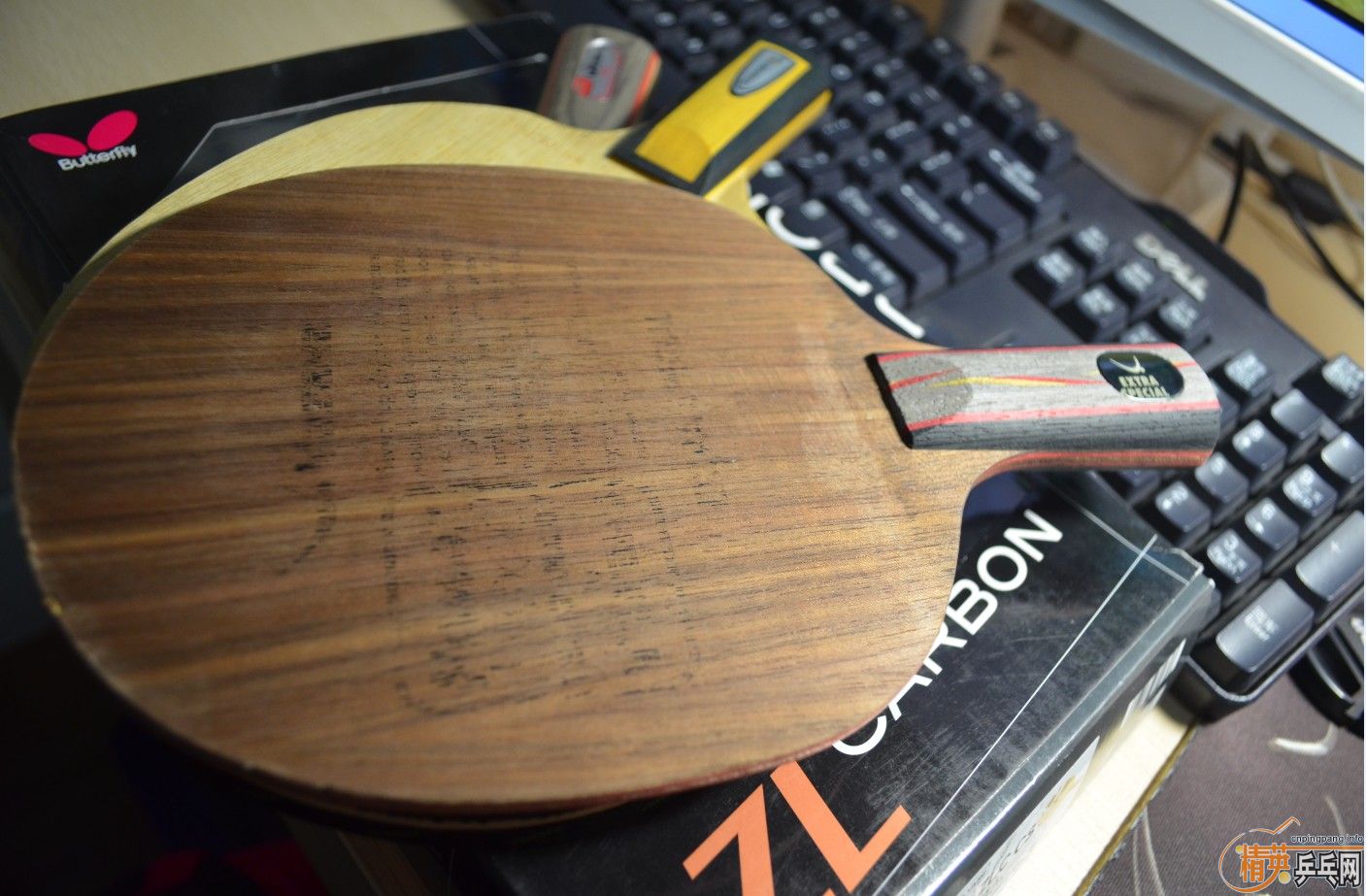 �����壬һ���л�YES��һ��INN ZLC�����������ۣ�����������������������