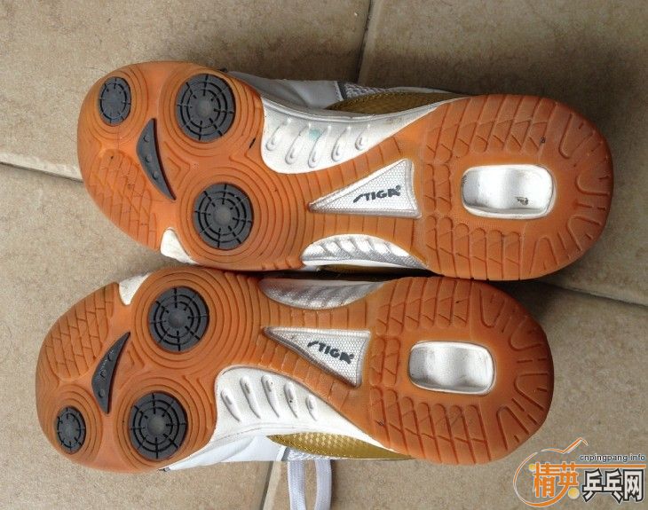 ~��һ˫˹�ٿ�ƹ����Ь