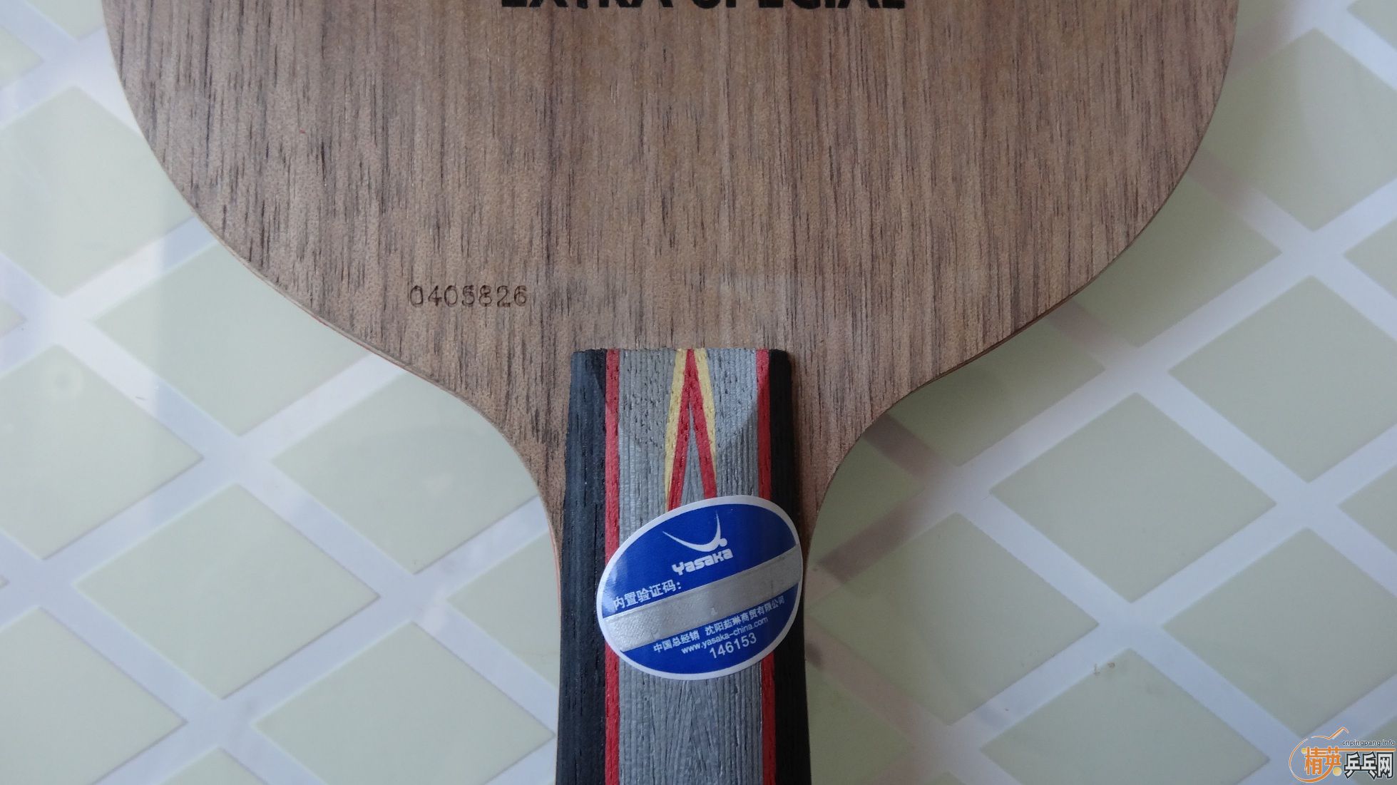 ���ѳ��ѳ�ɫ���µ������л�YES