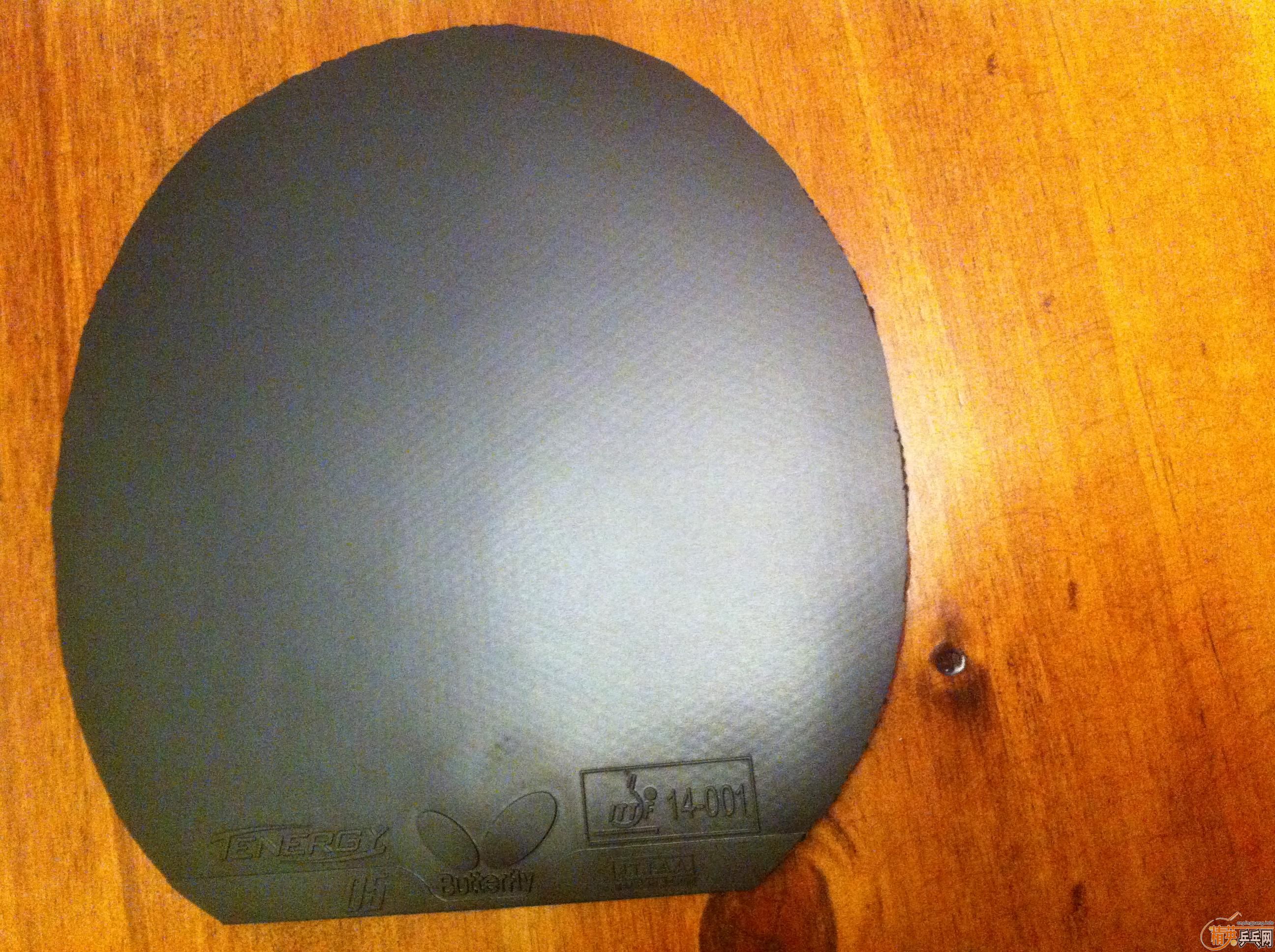 �������εĺ�ɫT05,240Ԫ����.