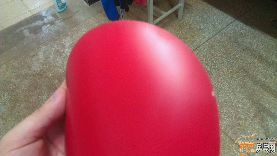 200���ʳ���9.5�µĺ�ɫ���2.1mm