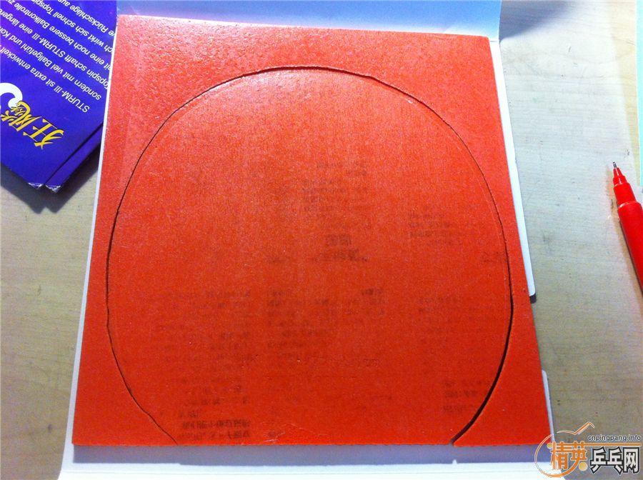 ������T80���죩��һ��40�Ȱ׿ǹ��񣨺ڣ�����ɫ���¡�