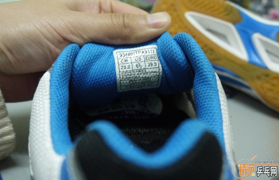 ��һ������ƹ����Ʒ 2������װ� 3˫��Ь��