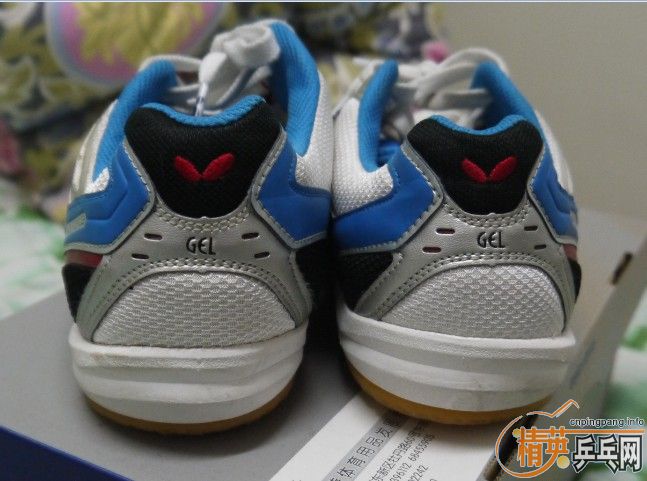 ��һ������ƹ����Ʒ 2������װ� 3˫��Ь��