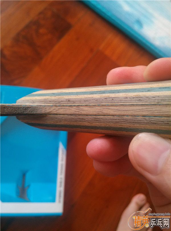 ��һ�����װ���հ�M���VIS