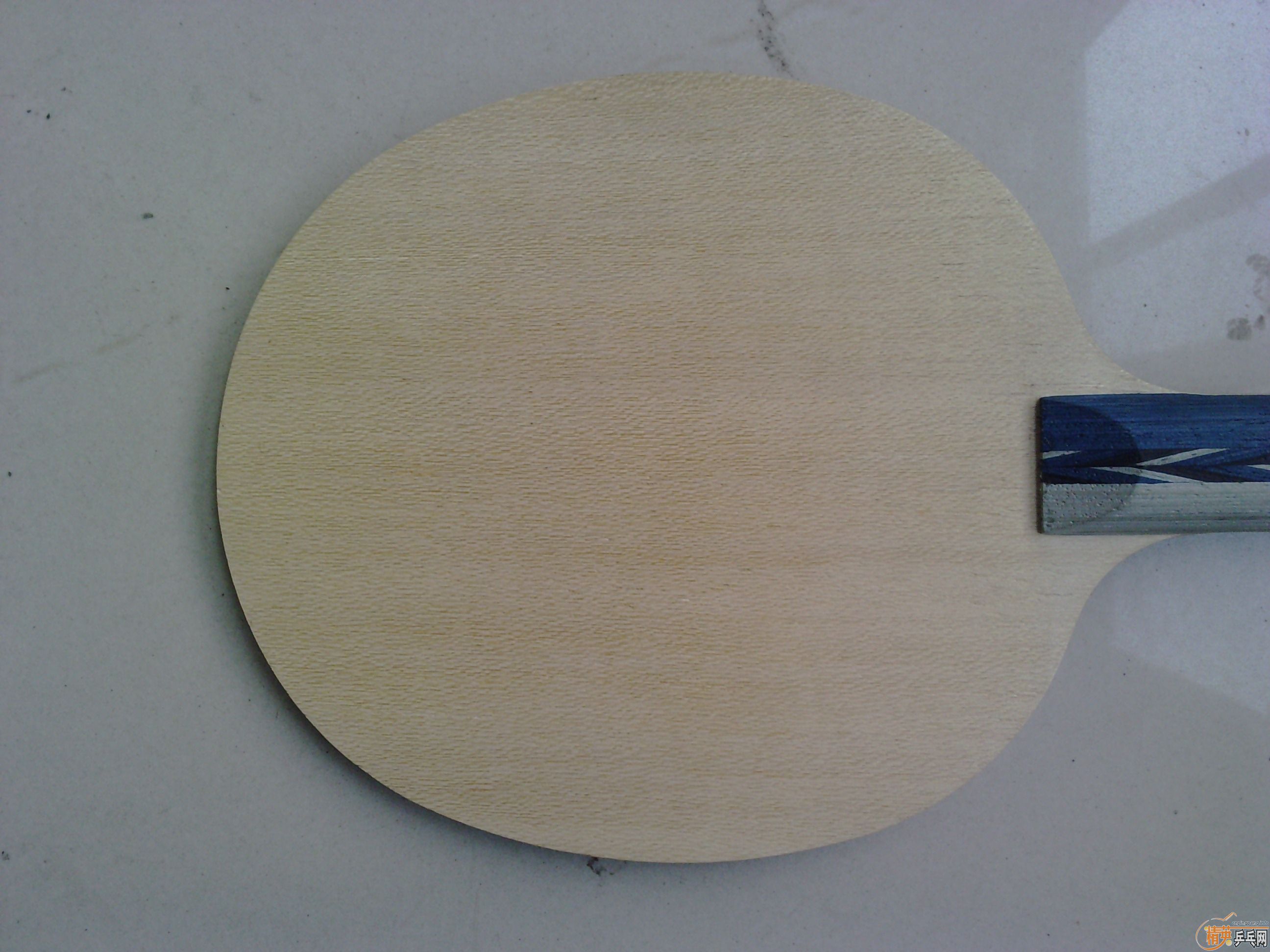 ��ɫ�����Եľ���9����һ�齺Ƥ