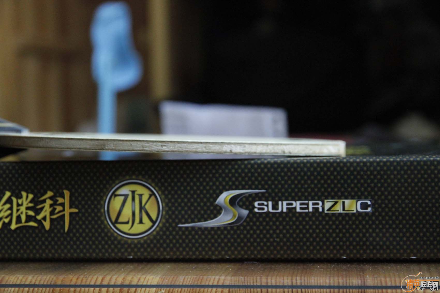 ��ů��Ƭ ��ʹ� �����հ�FL��88�˳����ż̿�SZLC+���µ�MAZE��Ƥ �����