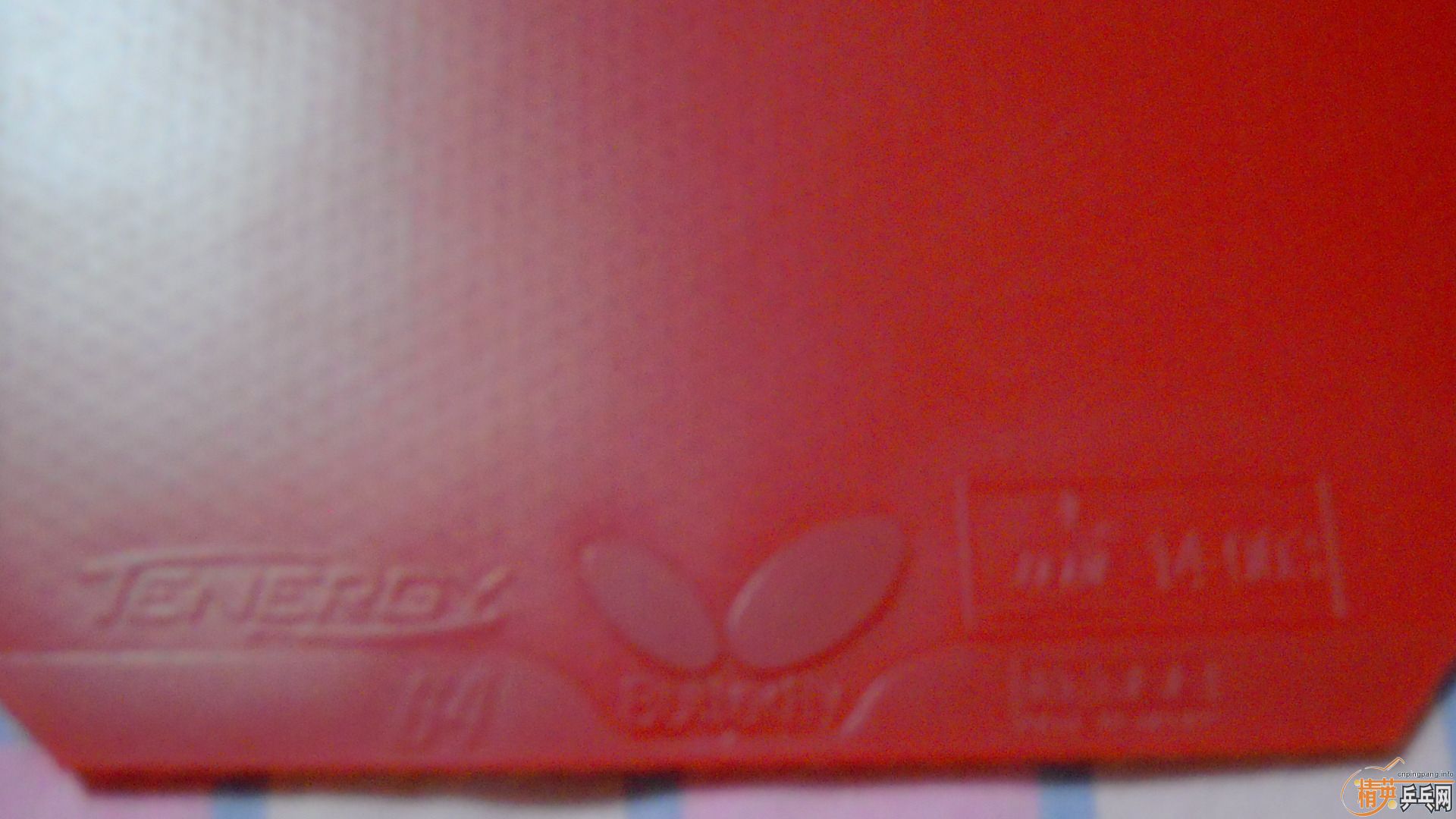 �������к���T64����ɫ2.1��260���ʣ�