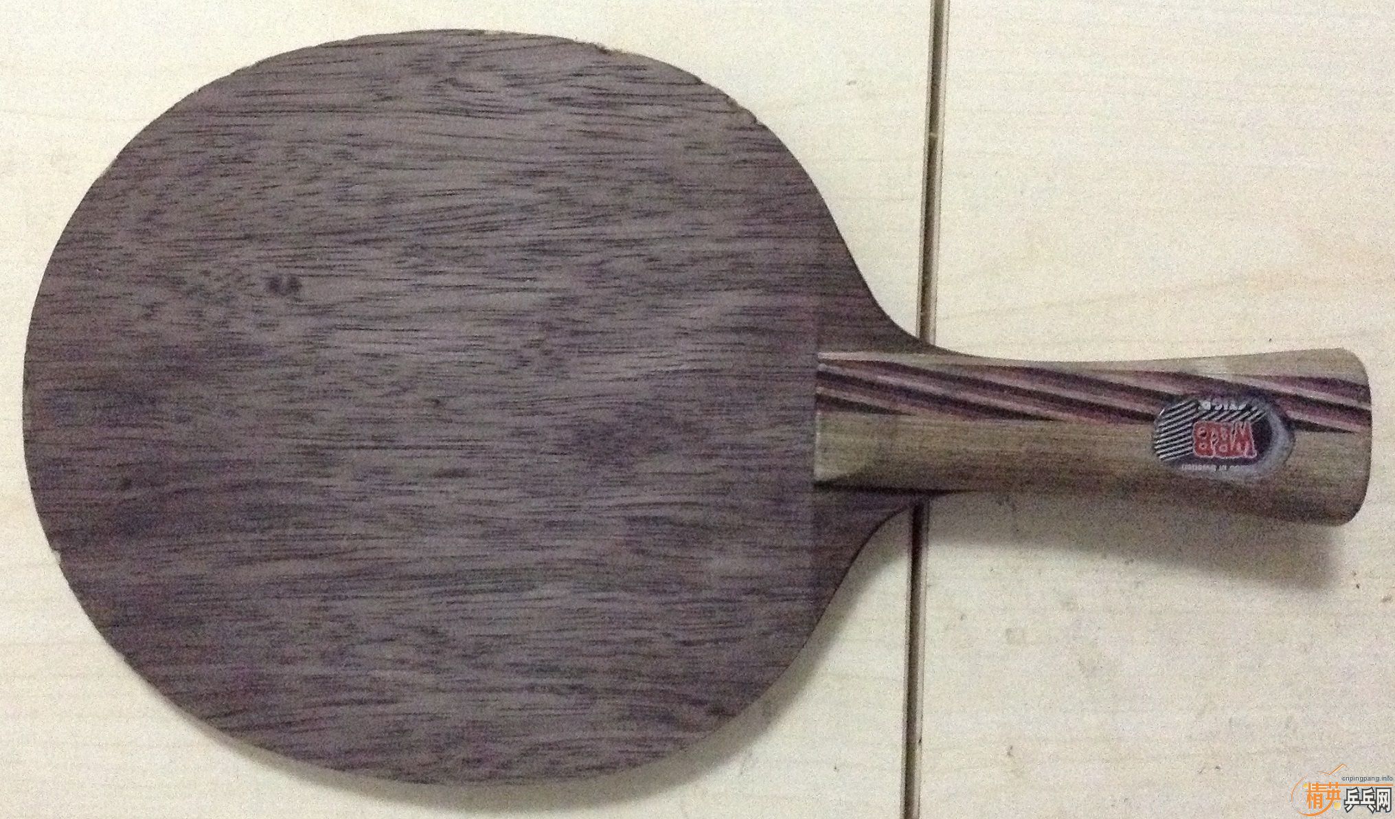 ������STIGA˹�ۿ�Titanium��5.4 WRB, 200Ԫ