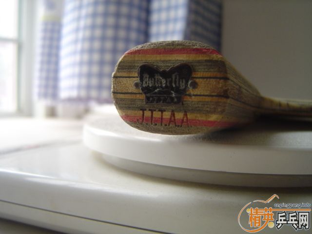 ����������̼��ֱ�����壻���������ƹ����Ь����