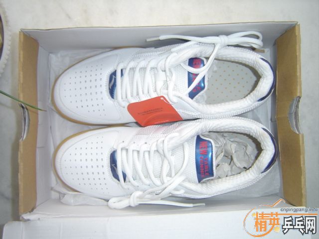 ����������̼��ֱ�����壻���������ƹ����Ь����