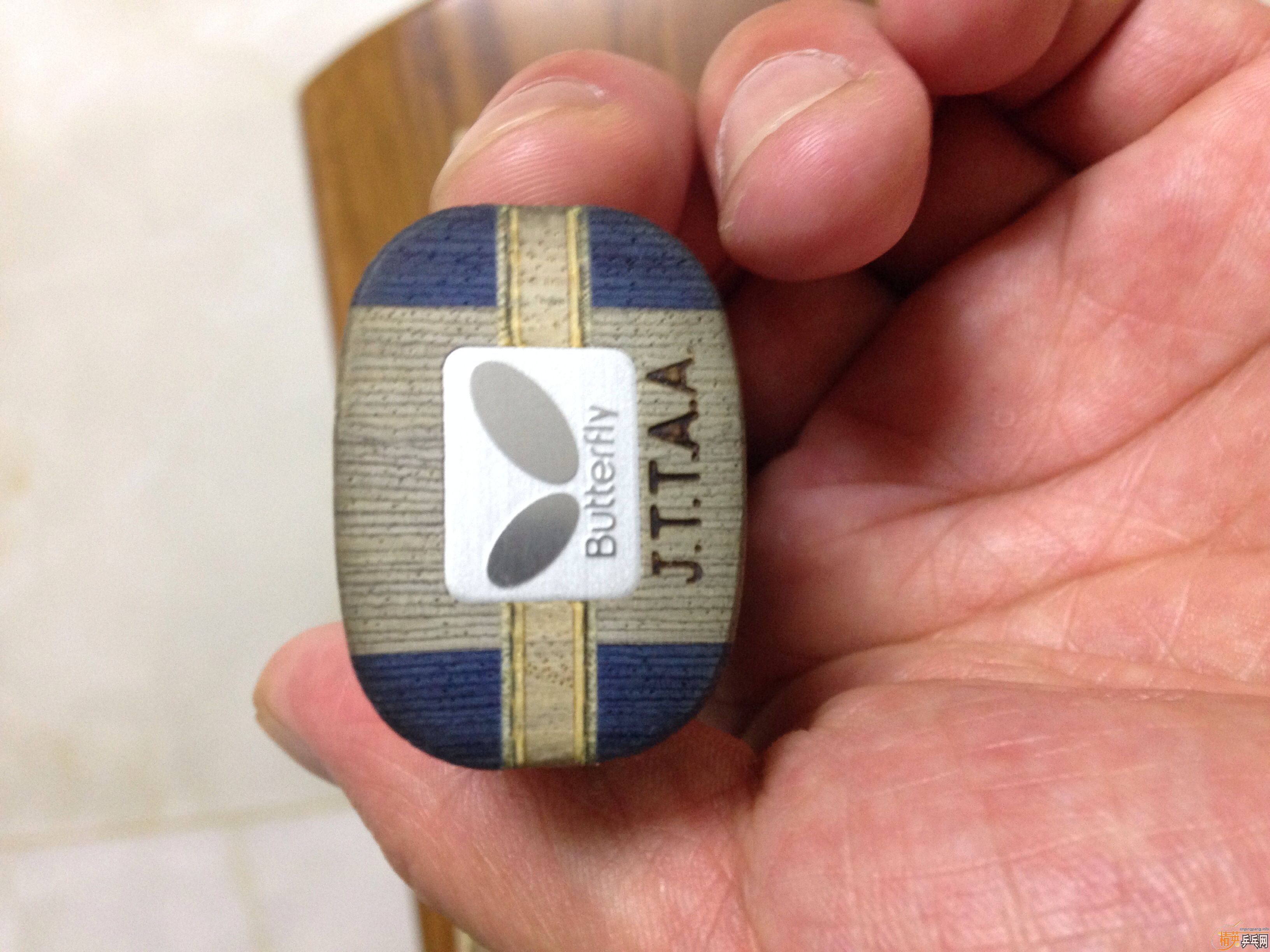 �л�����ZLC 915���ʣ��ټ�һ���հ沨��ALC 610���ʡ�����������Ƭ