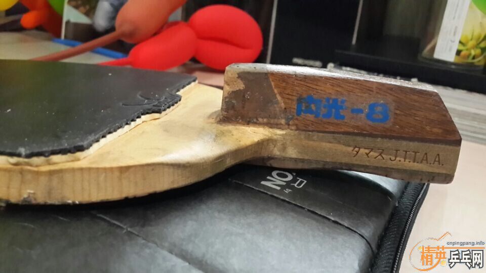 ������ֱ������8����͡�F1����3ȫ�ף�