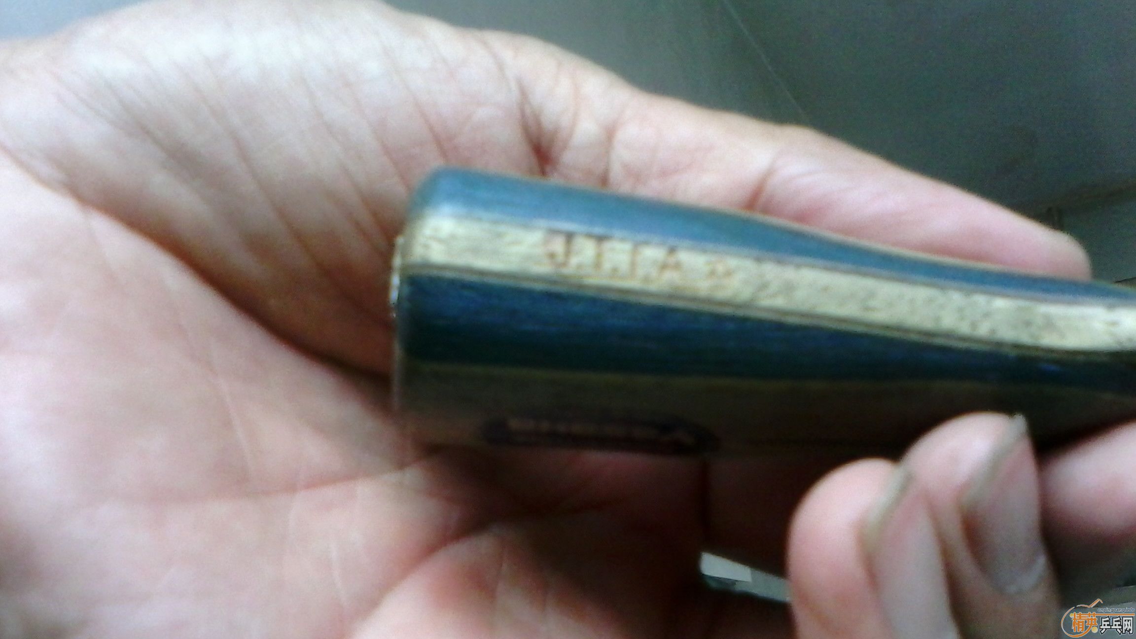 �����  ����̼