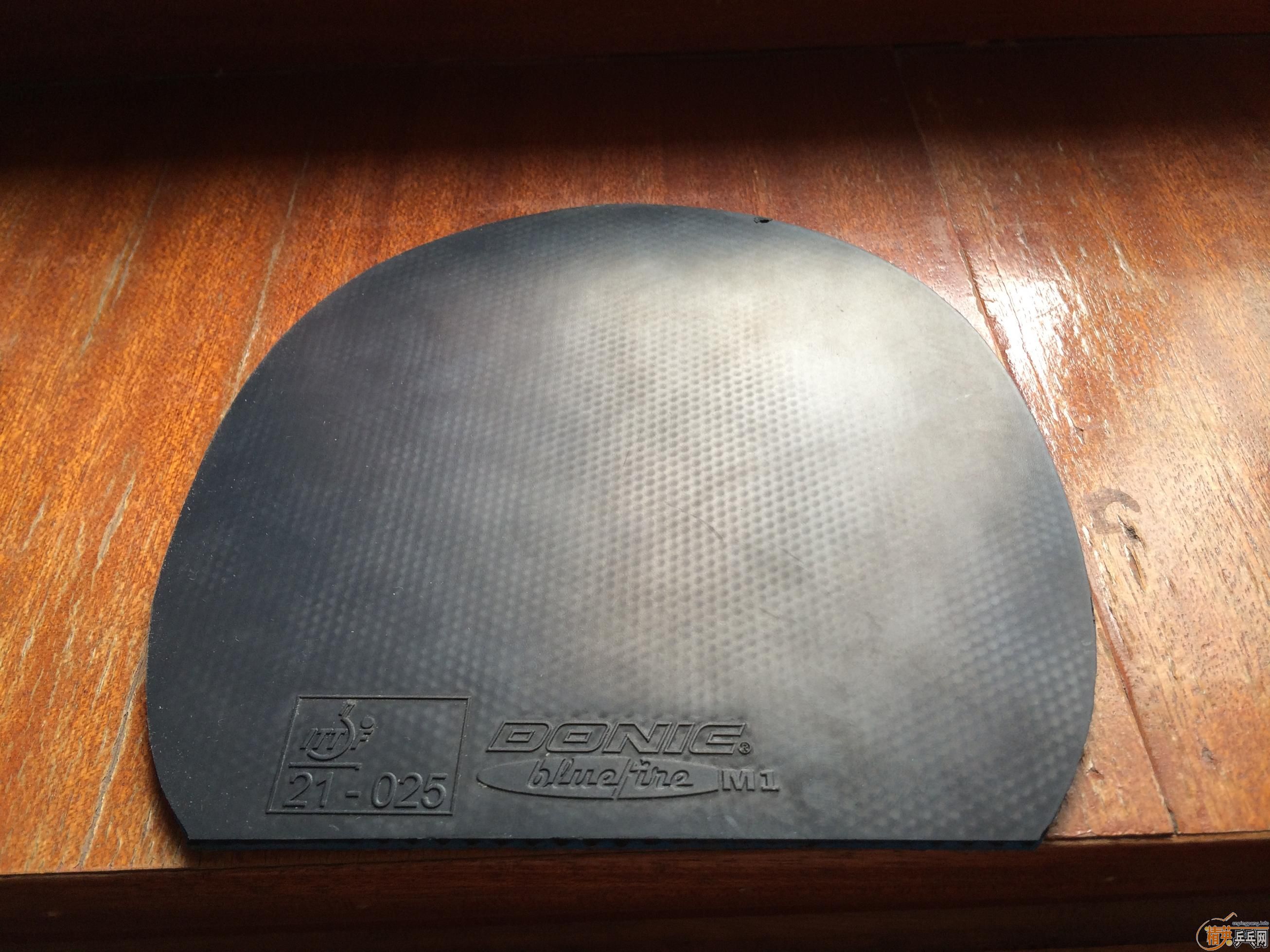 �������ֳ�Ʒ��ֱ���������M1������M2