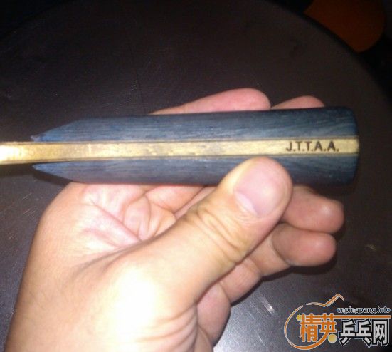 �ձ���������YE����̼