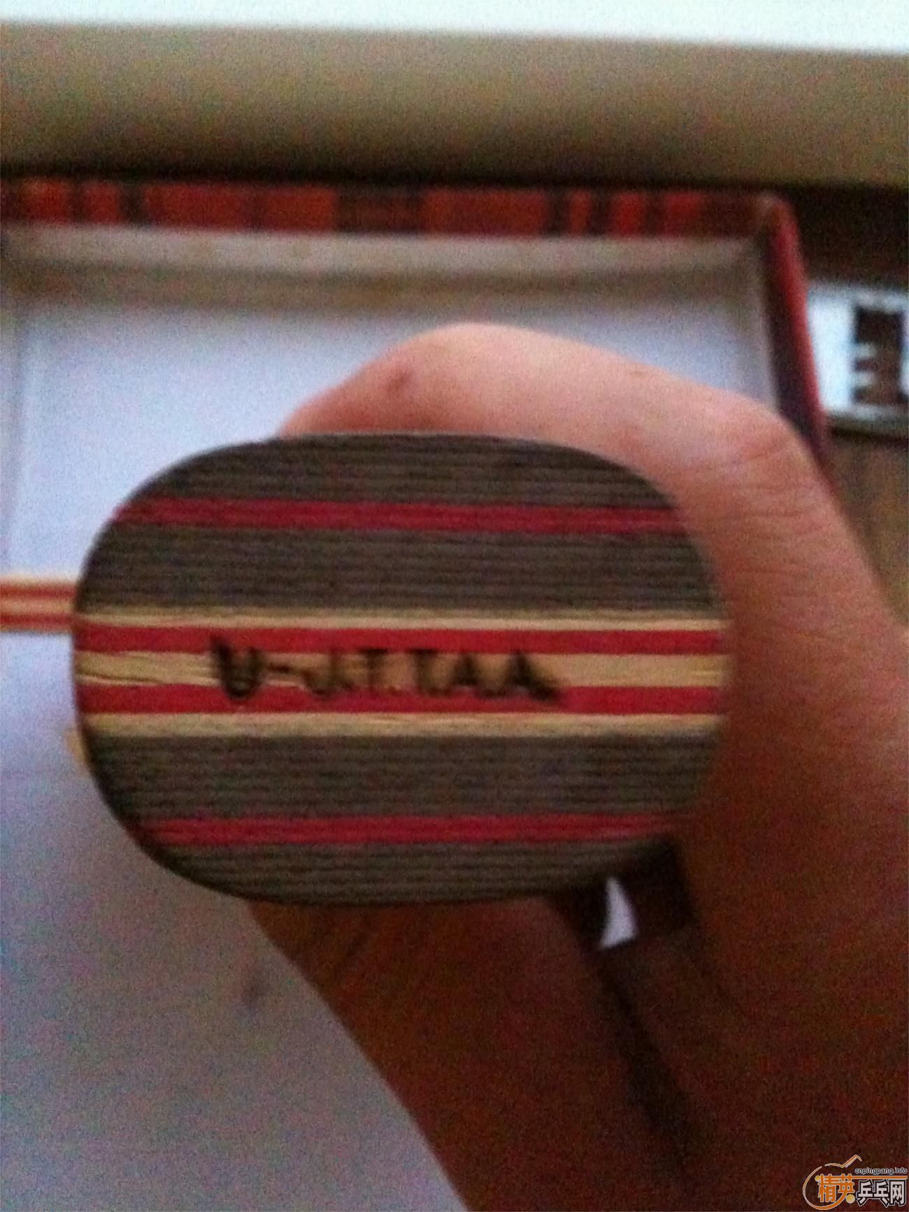 �����ְ�FL������̼���л���220���ʣ�����һ��9�׵�UFO��֧�����������ϣ�