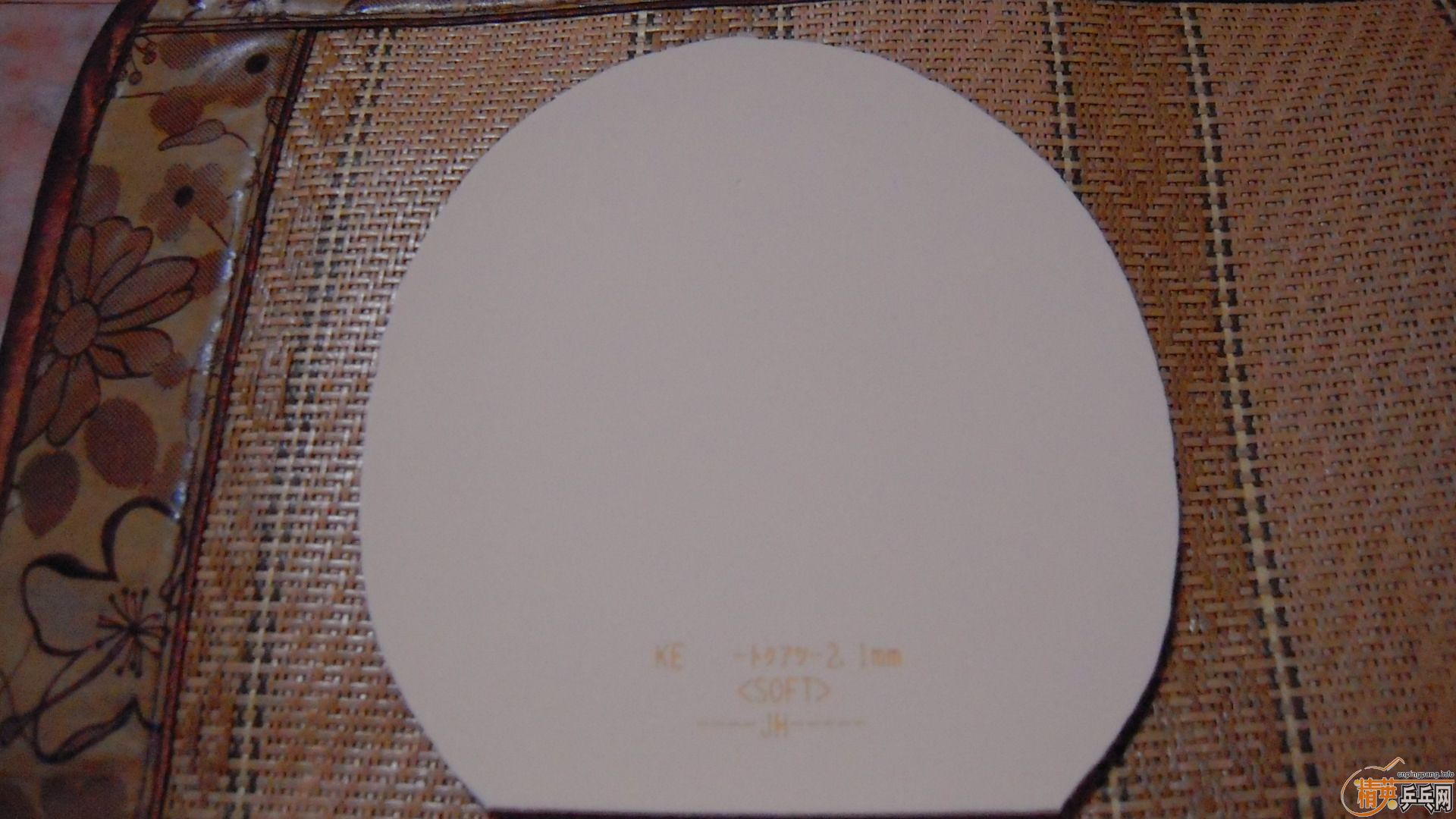 �������к���ROUNDELL SOFT����ɫ2.1��32�ȣ�110���ʣ��������飡