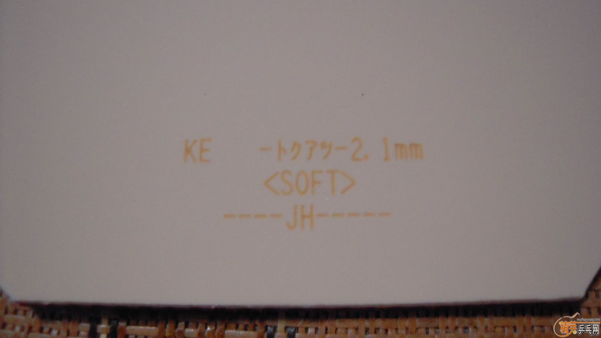 �������к���ROUNDELL SOFT����ɫ2.1��32�ȣ�110���ʣ��������飡