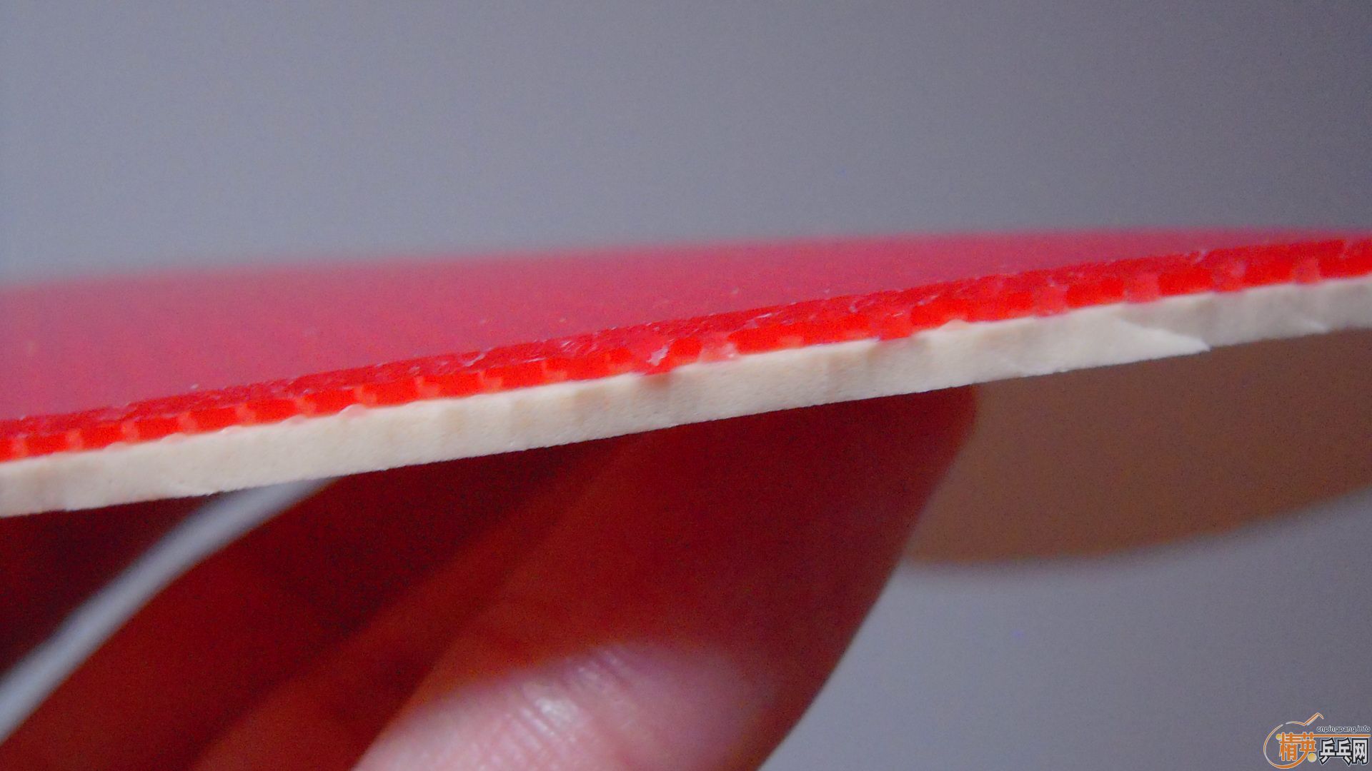 �������к���ROUNDELL SOFT����ɫ2.1��32�ȣ�110���ʣ��������飡