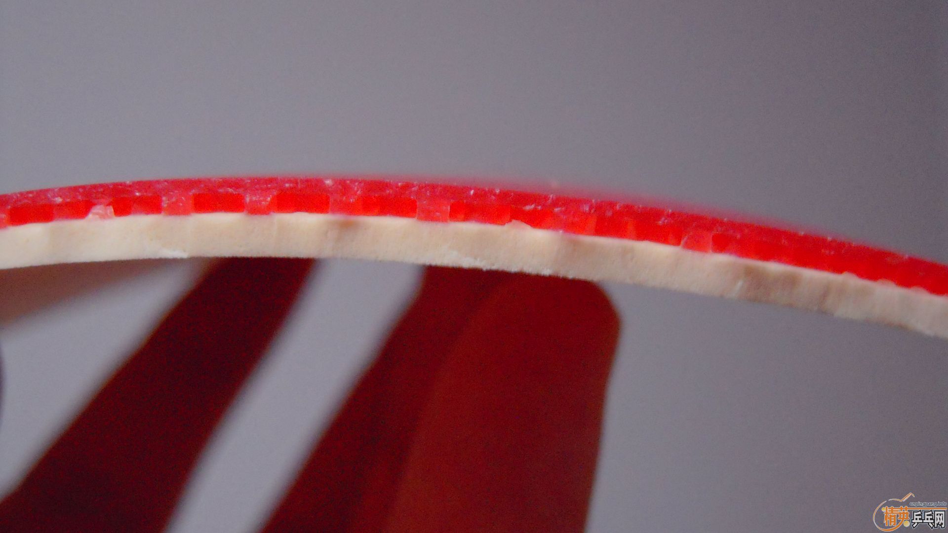 �������к���ROUNDELL SOFT����ɫ2.1��32�ȣ�110���ʣ��������飡