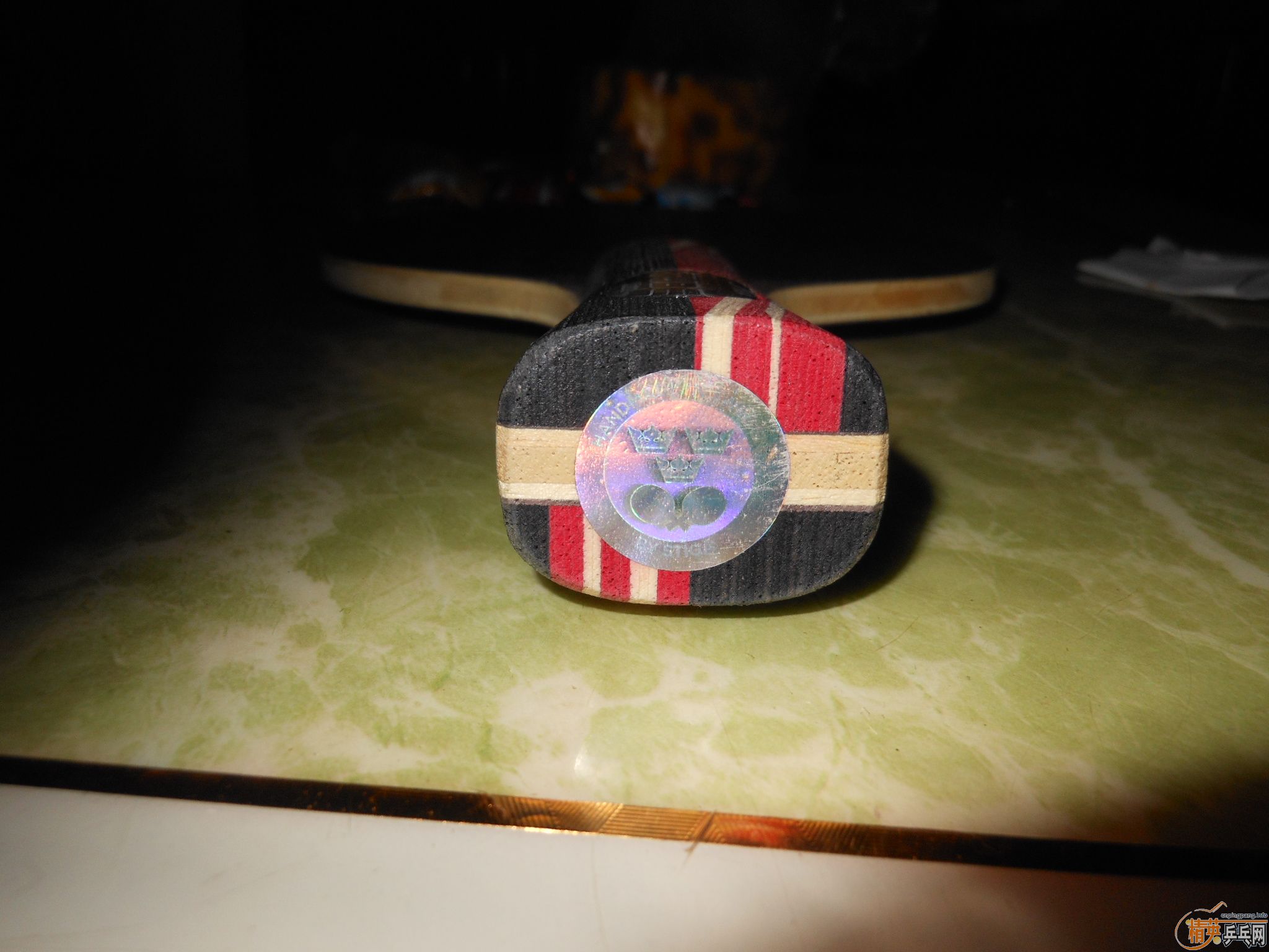 �տ�˹�ٿ�TC ̼�ع��� ��ɫ�µ����