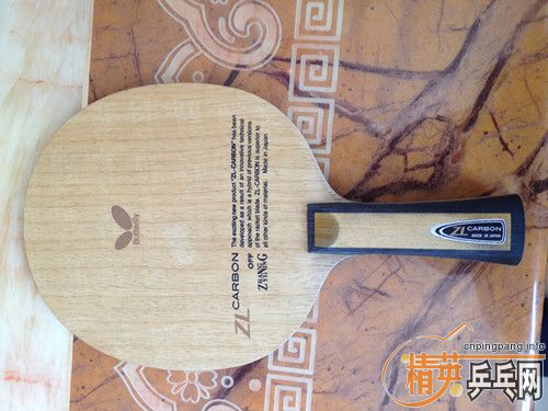 �ؿ�һ�������һ����������˫�ۣ����ţ�����oc