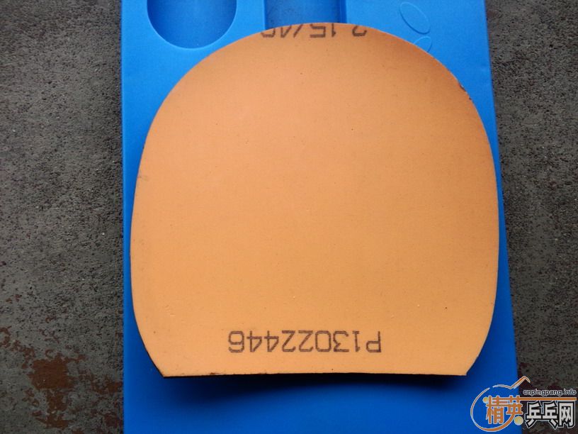 [ԭ��]�ͼ۳����ɳ�ɫ���µ��׽���