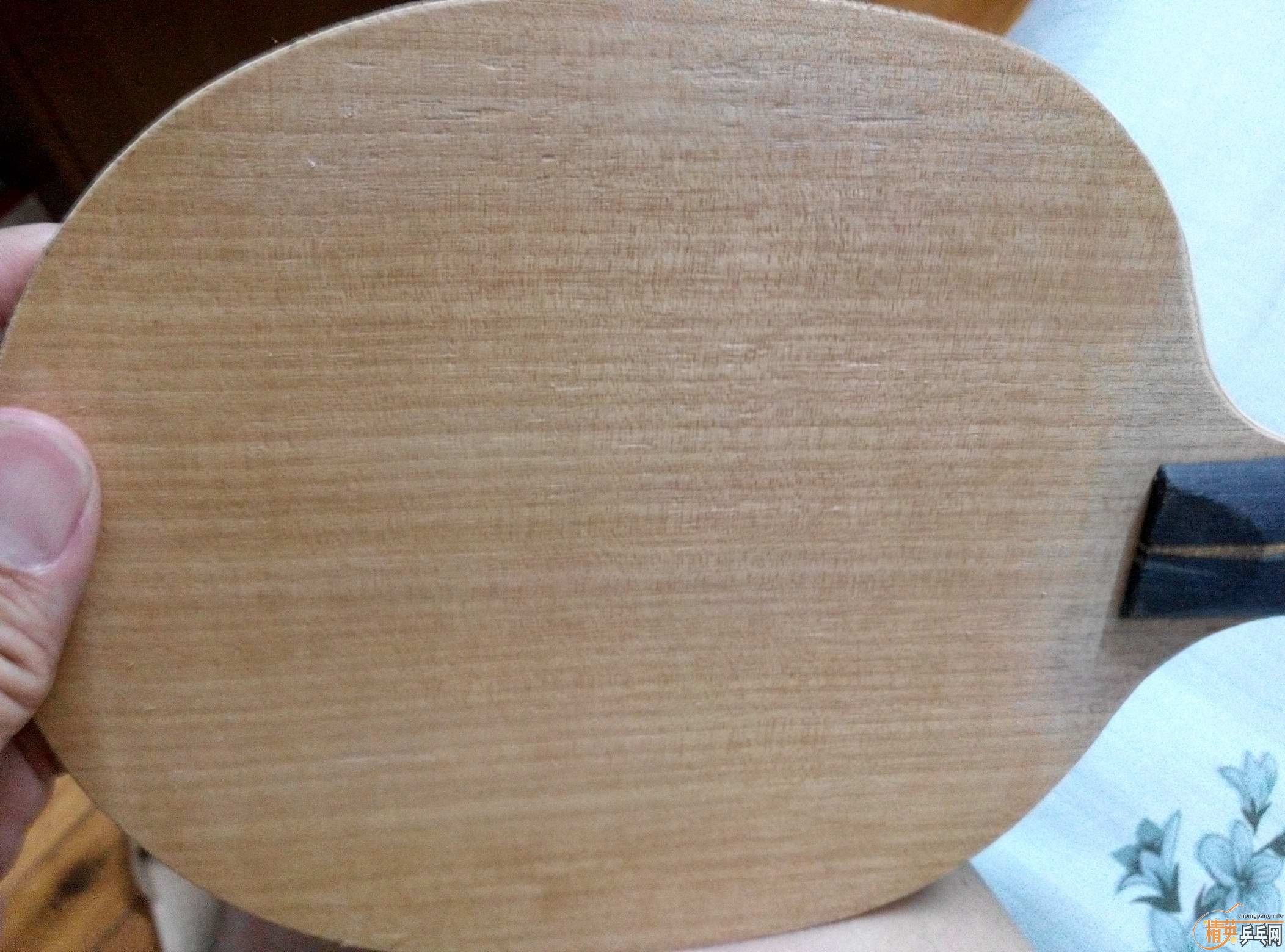 �ó�ɫ�հ�YE