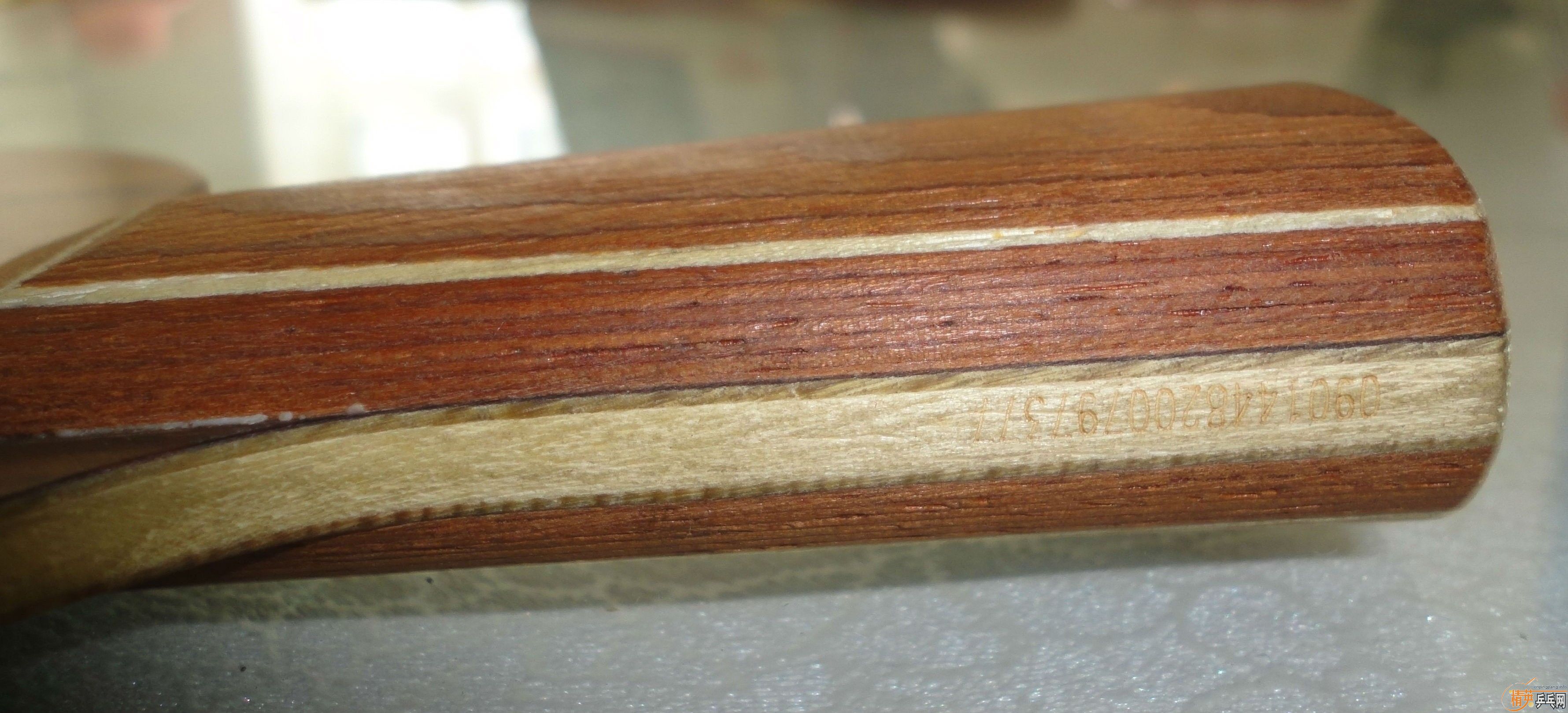 ���λ����������˹�ٿ��л����к����