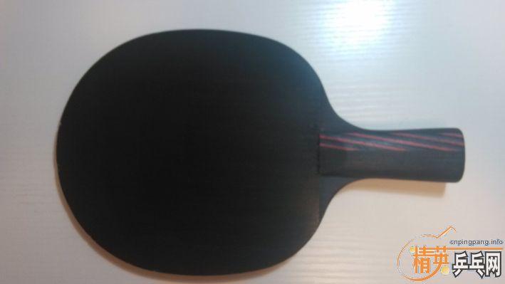 �����ۡ�700��˹�ٿ�����̼����Ʒ�л���6.1mm��Ʒ��ȣ�