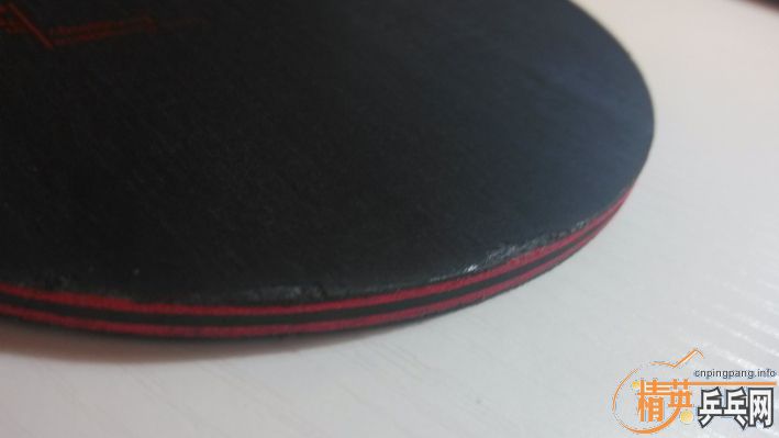 �����ۡ�700��˹�ٿ�����̼����Ʒ�л���6.1mm��Ʒ��ȣ�