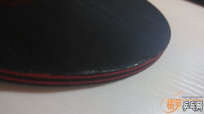 �����ۡ�700��˹�ٿ�����̼����Ʒ�л���6.1mm��Ʒ��ȣ�