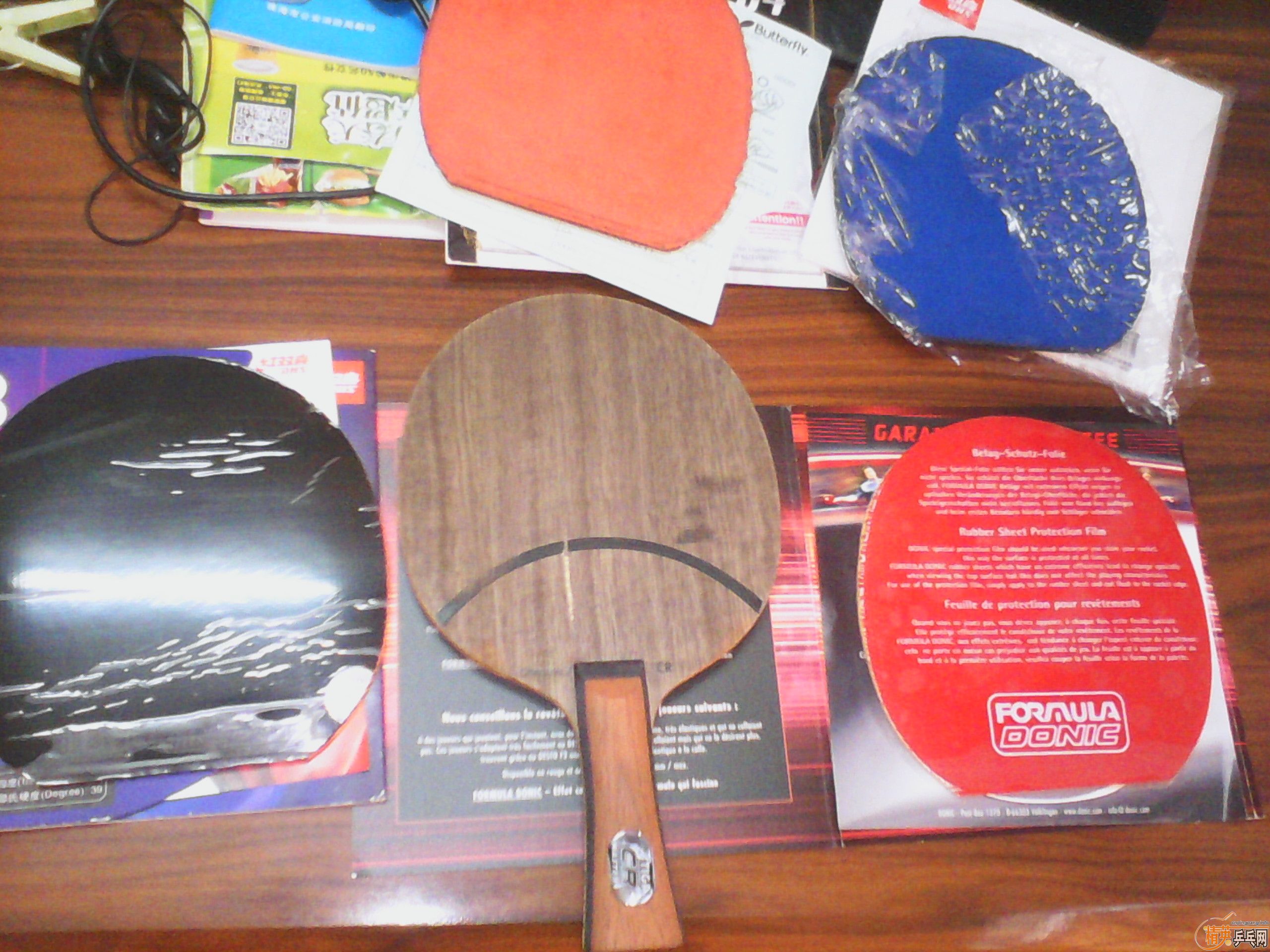 ���ۼ�ƷOC CR WRB��85�����ң���һ����˿��200���տ�50�������F3��100�����ǰ��ʣ�����������ϵQQ:609363626��лл