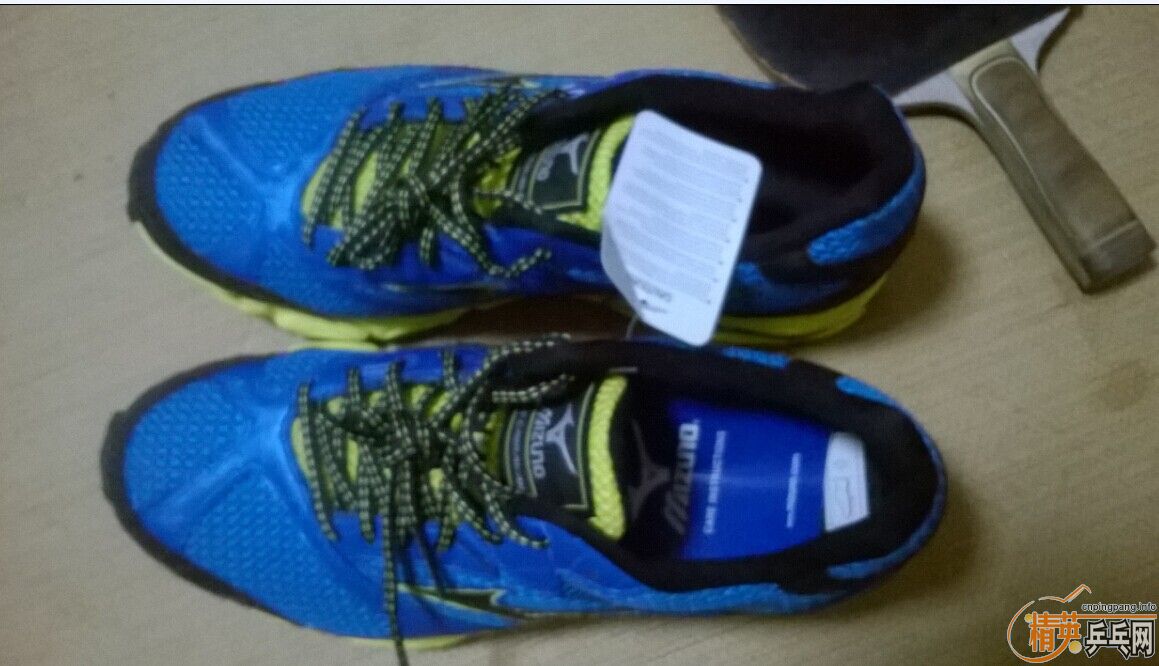 �ձ�����mizuno���¿�ԽҰ��Ь���򻻺���̼��