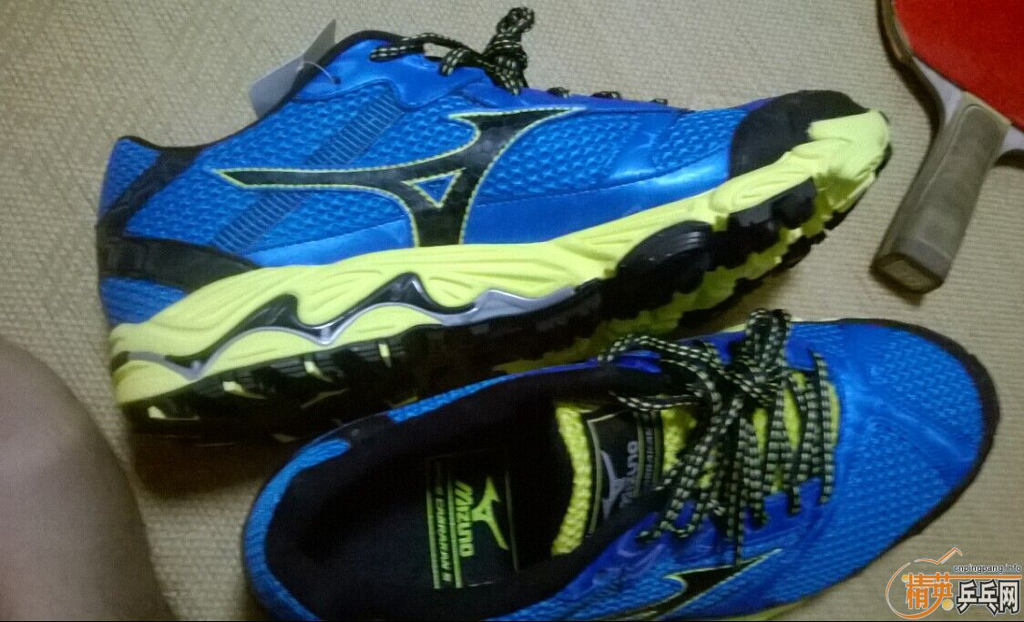 �ձ�����mizuno���¿�ԽҰ��Ь���򻻺���̼��